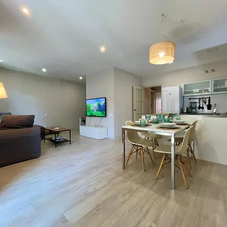 Urban Town Iv Apartment *