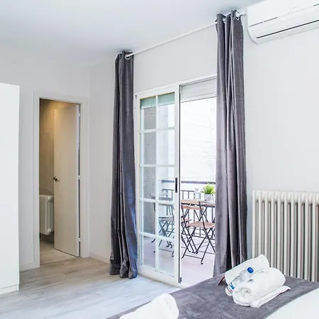 Barcelonaforrent Urban Town Suites *