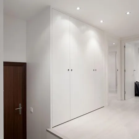 Апартаменты Barcelonaforrent Urban Town Suites Барселона