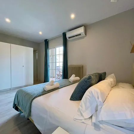 Апартаменты Barcelonaforrent Urban Town Suites *